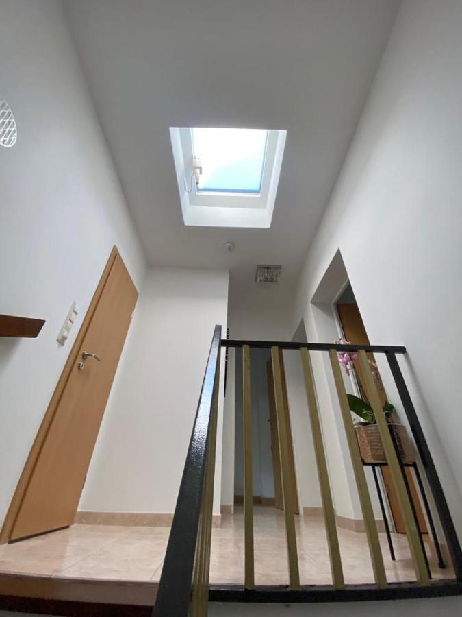 Schoenes Zimmer Im Charmanten Haus Berlin Extérieur photo